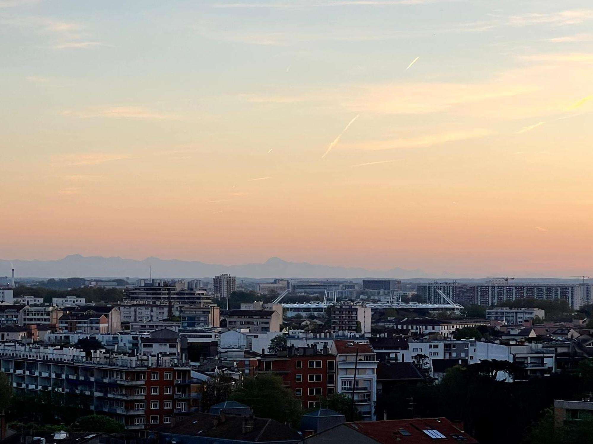 Sunset Duplex - Grand-Rond, Jardin Des Plantes, Centre-Ville, 2 Bdrs 60M2, Ac, Free Public Car Park 200M Away, Netflix - T3 60M2 Avec Clim, Parking Public Gratuit A 200M Toulouse Exterior photo